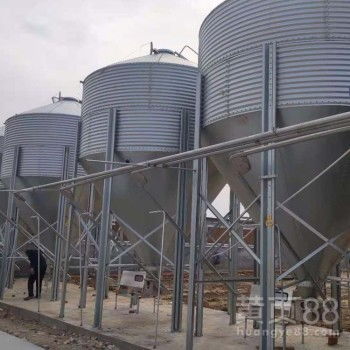 養(yǎng)豬設(shè)備概述 料塔料線、不銹鋼料靴與母豬產(chǎn)床的關(guān)鍵作用